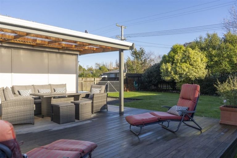 Photo of property in 1 Kempton Street, Greytown, 5712