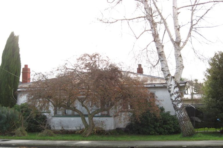 Photo of property in 83 Purchas Street, St Albans, Christchurch, 8014