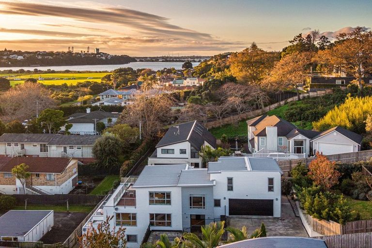 Photo of property in 70 Spencer Street, Remuera, Auckland, 1050
