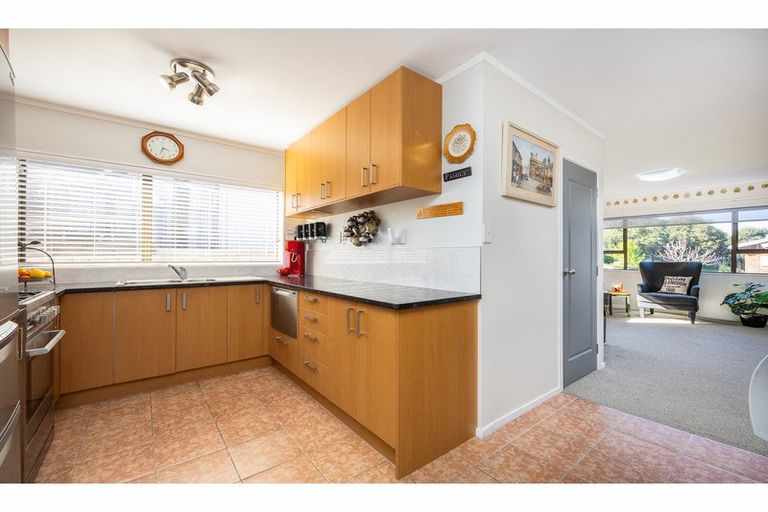 Photo of property in 5/116 Titirangi Road, New Lynn, Auckland, 0600