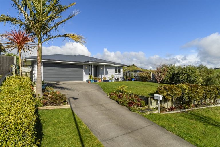 Photo of property in 19 Bryan Gallagher Place, Welcome Bay, Tauranga, 3175