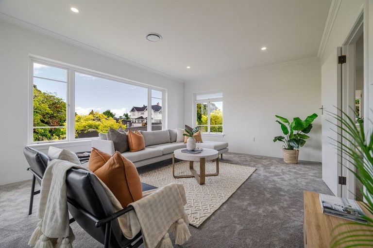 Photo of property in 36 Rainforth Street, Roslyn, Palmerston North, 4414