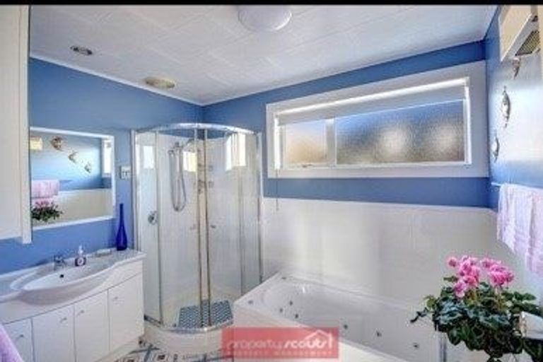 Photo of property in 13 Clyde Street, Kinmont Park, Mosgiel, 9024