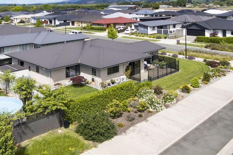 Photo of property in 37 Kerei Street, Motueka, 7120