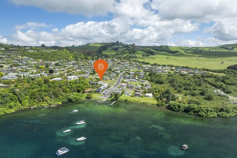 Photo of property in 2/22 Alberta Street, Acacia Bay, Taupo, 3330