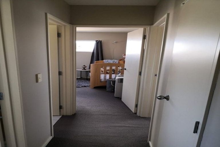 Photo of property in 33 Puma Drive, Golflands, Auckland, 2013