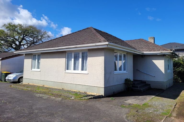 Photo of property in 1/36 Kimpton Road, Papatoetoe, Auckland, 2025