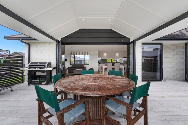 Photo of property in 61 Baxter Michael Crescent, Cambridge, 3434