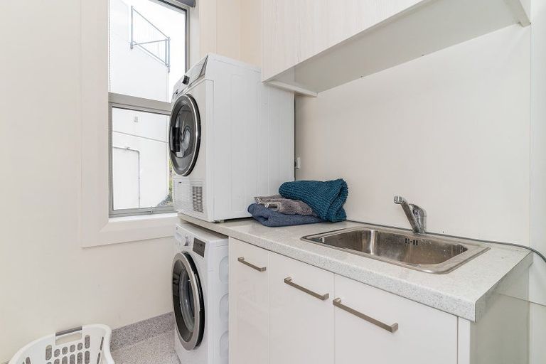 Photo of property in 129a Forth Street, North Dunedin, Dunedin, 9016