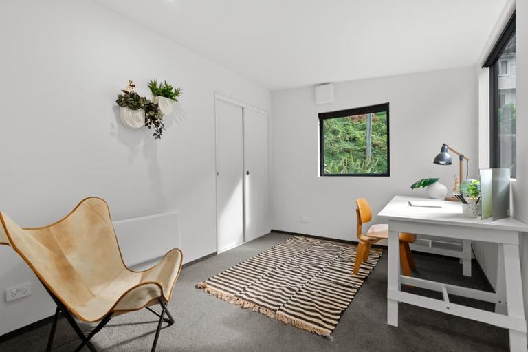 Photo of property in 49 Mount Pleasant Road, Aro Valley, Wellington, 6012