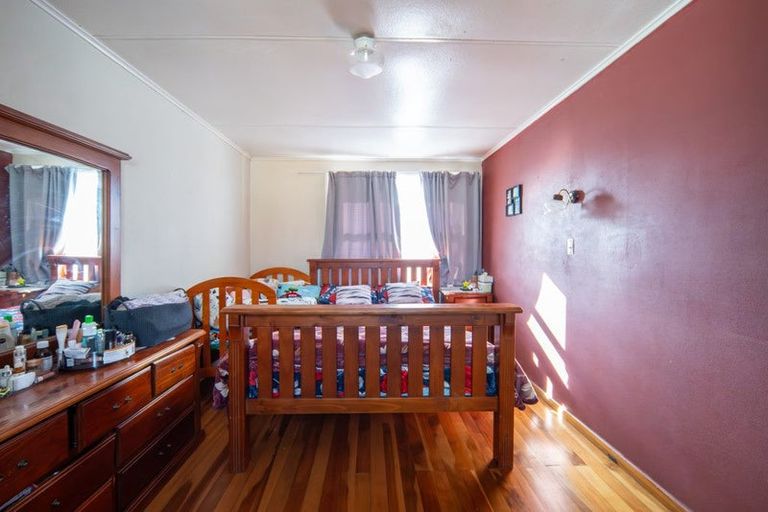 Photo of property in 27 Willis Street, Bader, Hamilton, 3206