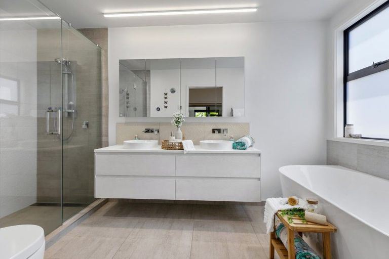 Photo of property in 47 Franks Way, Papamoa Beach, Papamoa, 3118