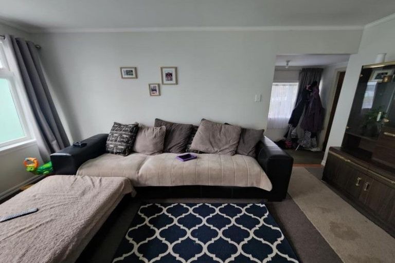 Photo of property in 8 Sussex Street, Levin, 5510