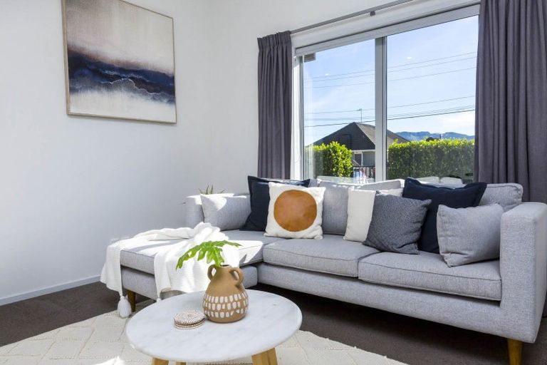 Photo of property in 16 Lane Street, Wallaceville, Upper Hutt, 5018