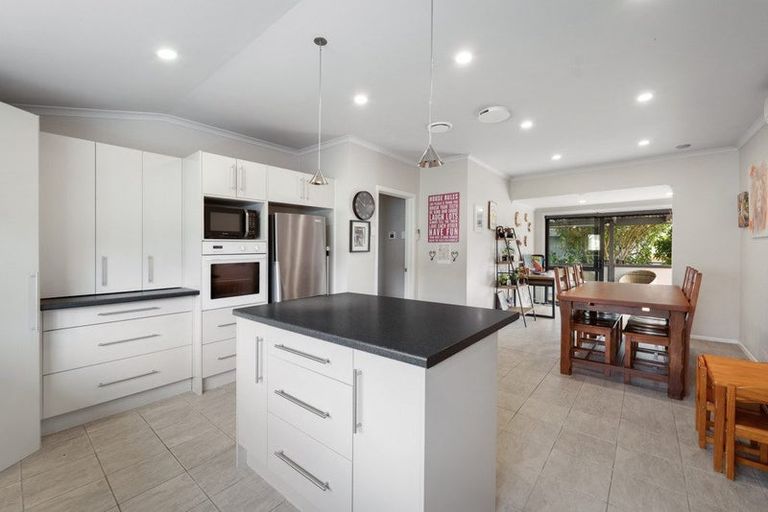 Photo of property in 30 Willoughby Street, Paeroa, 3600