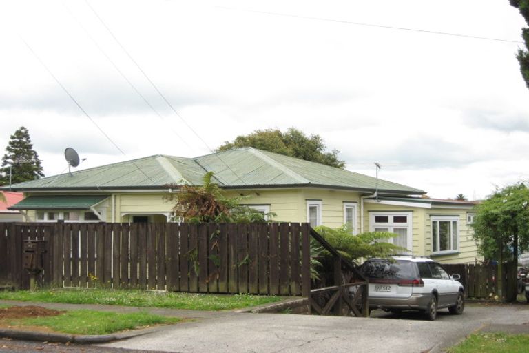 Photo of property in 67 Victoria Street, Pukekohe, 2120