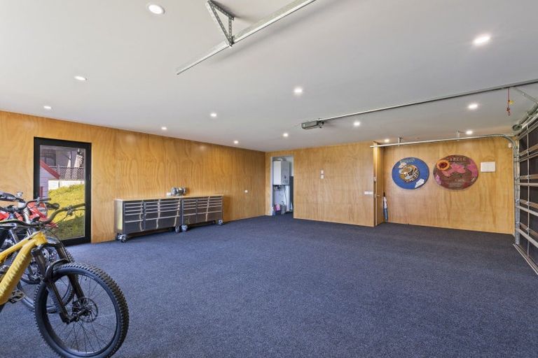 Photo of property in 5 Barrett Road, Spotswood, New Plymouth, 4310