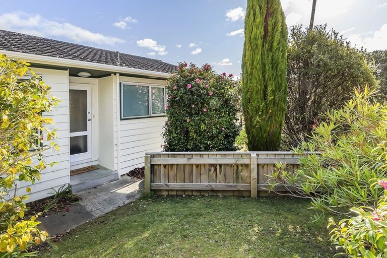 Photo of property in 11a Florio Terrace, Tawa, Wellington, 5028