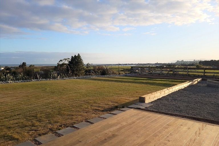 Photo of property in 14 Takutai Terrace, Ruatapu, Hokitika, 7883