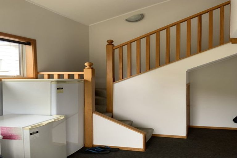 Photo of property in 35 Humber Street, Island Bay, Wellington, 6023