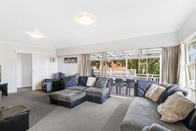 Photo of property in 17 Mack Place, Red Hill, Papakura, 2110