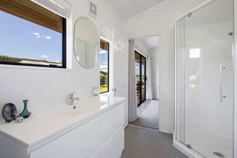 Photo of property in 139 Athenree Road, Athenree, Katikati, 3177