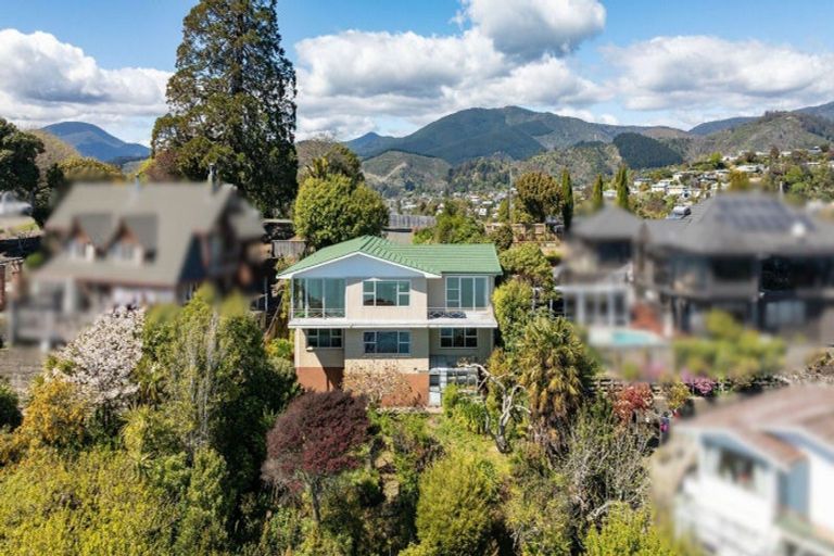 Photo of property in 52 Britannia Heights, Stepneyville, Nelson, 7010