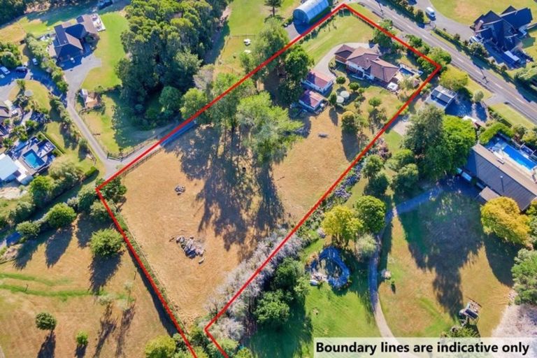 Photo of property in 60 Kaipara Road, Papakura, 2582