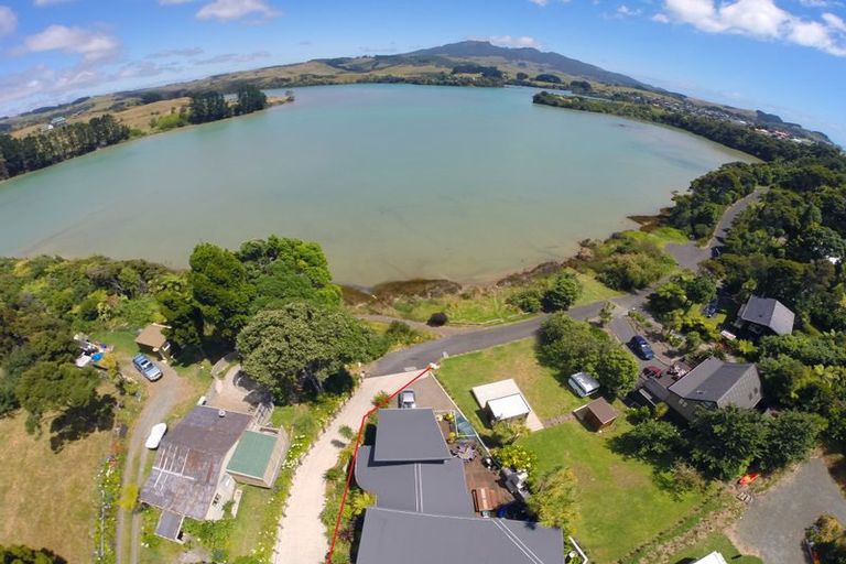 Photo of property in 44 Kaitoke Street, Raglan, 3225