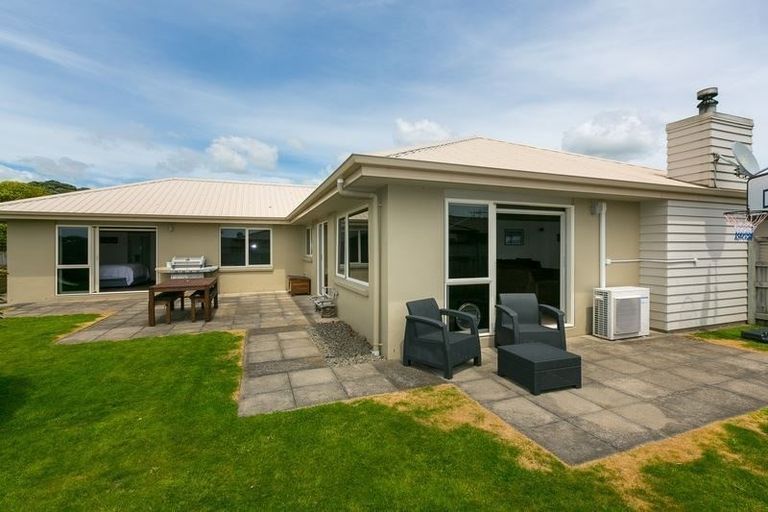 Photo of property in 110 Wills Road, Bell Block, New Plymouth, 4312