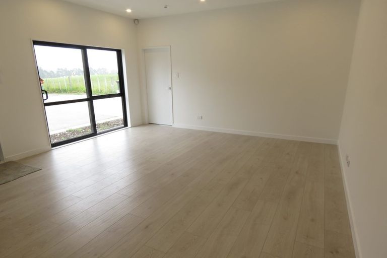 Photo of property in 49 Matakohe Road, Westgate, Auckland, 0814