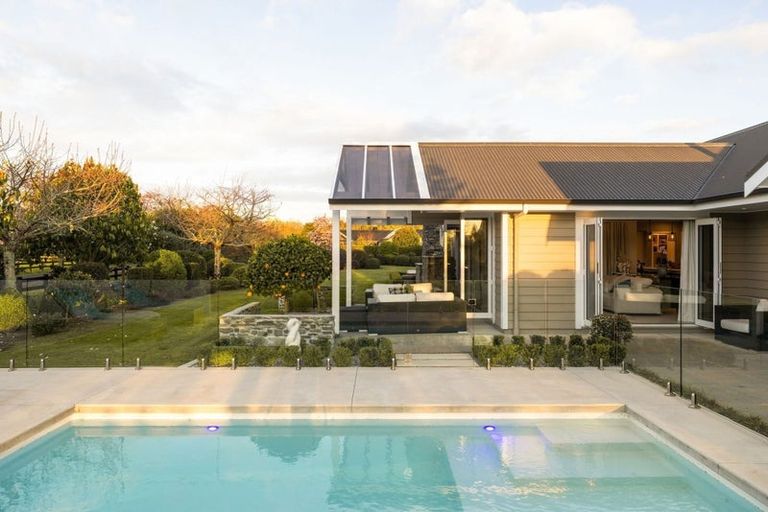 Photo of property in 2 September Grove, Tamahere, Hamilton, 3283
