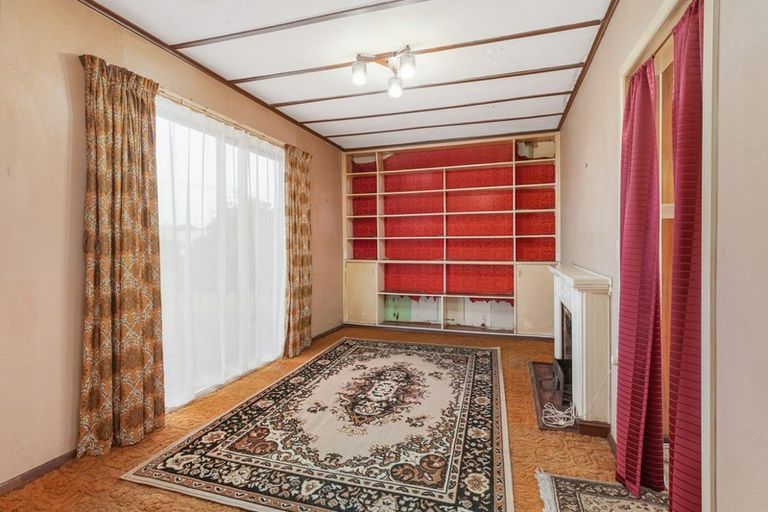 Photo of property in 70 Moana Street, Otaki Beach, Otaki, 5512