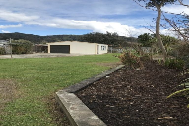 Photo of property in 105 Moohan Street, Wainuiomata, Lower Hutt, 5014