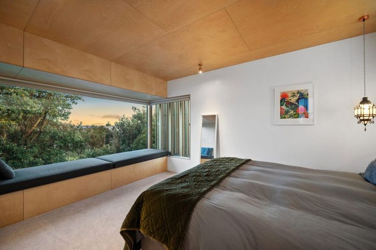 Photo of property in 19 Lagoon Way, Omaha, 0986