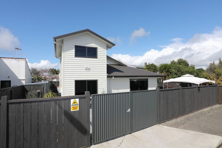 Photo of property in 1 William Street, Marton, 4710