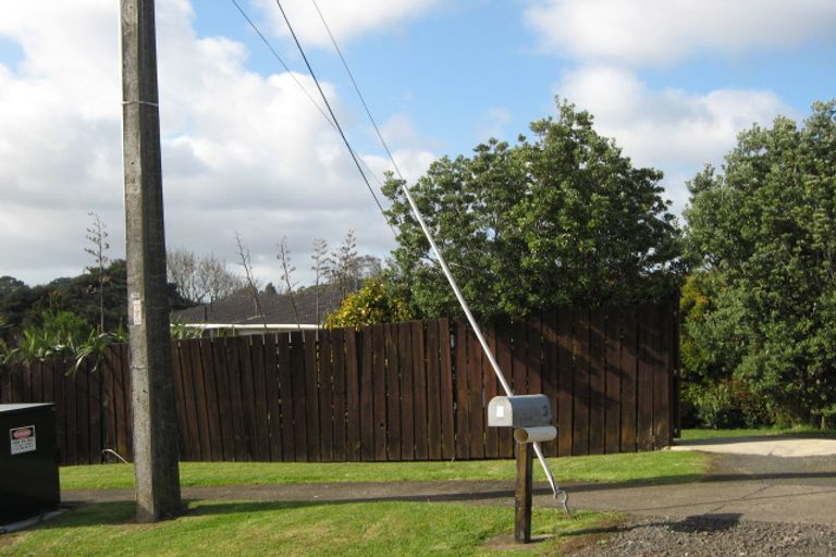 Photo of property in 3 Burnham Road, Waitakere, Auckland, 0816