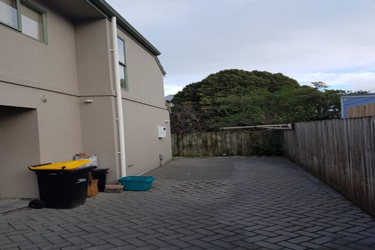 Photo of property in 28 Park Road, Miramar, Wellington, 6022