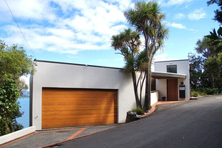 Photo of property in 55 Ferry Road, Days Bay, Lower Hutt, 5013