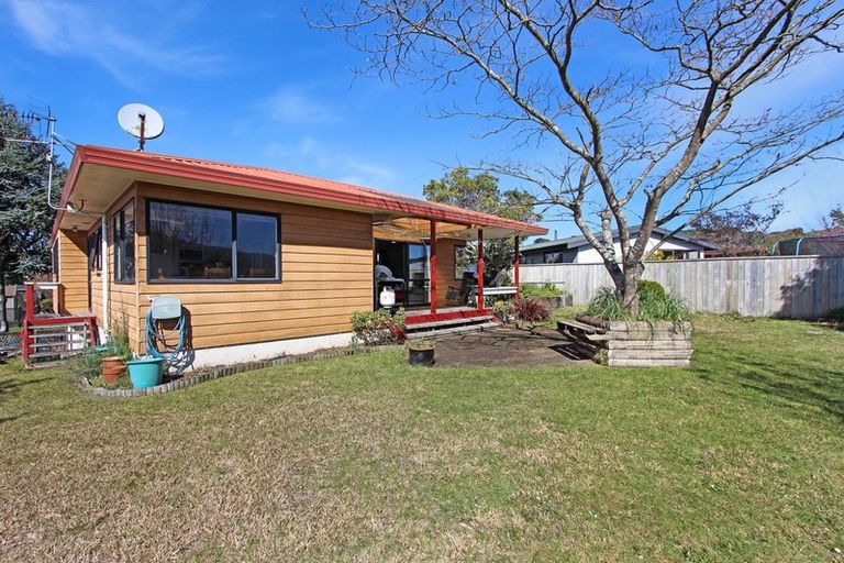 Photo of property in 33 Tawavale Street, Pukehangi, Rotorua, 3015