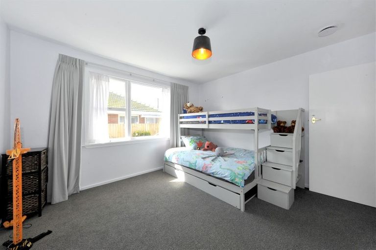 Photo of property in 6b Hudson Street, Bryndwr, Christchurch, 8053