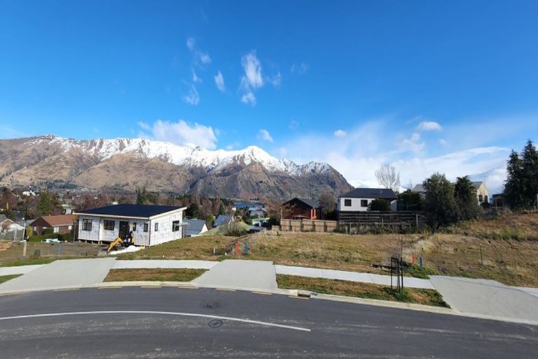 Photo of property in 47 Clearview Street, Wanaka, 9305