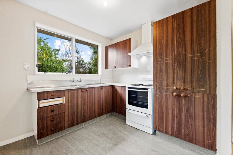 Photo of property in 60 Orrick Crescent, Avondale, Christchurch, 8061