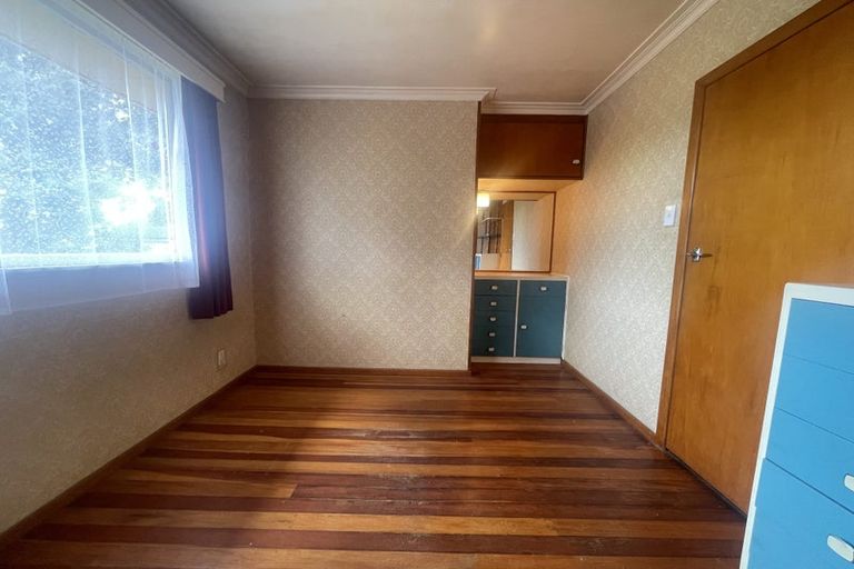 Photo of property in 98 Wharf Road, Te Atatu Peninsula, Auckland, 0610