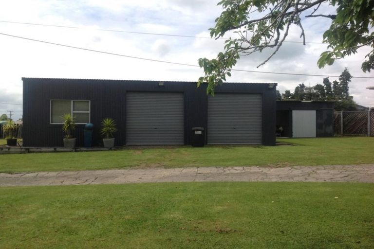 Photo of property in 1302 Junction Road, Inglewood, 4386