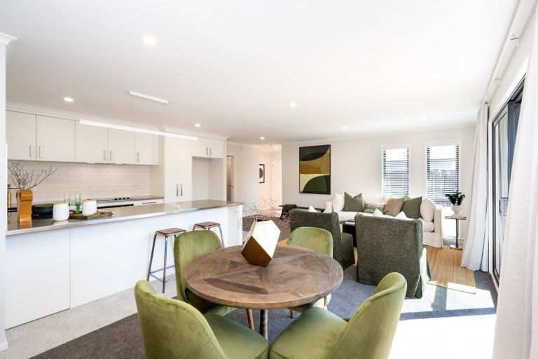 Photo of property in 50a Napier Road, Havelock North, 4130