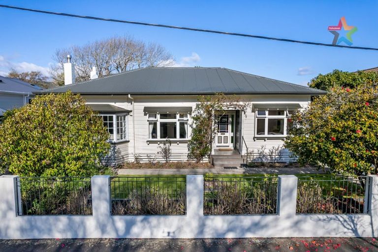 Photo of property in 18 Hautana Square, Woburn, Lower Hutt, 5010