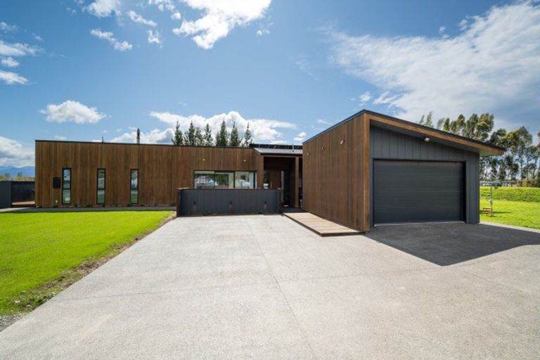 Photo of property in 34 Hardings Road, Riverlands, Blenheim, 7274