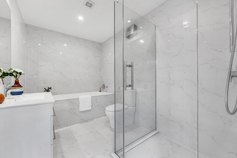 Photo of property in 12 Artemis Way, Flat Bush, Auckland, 2019