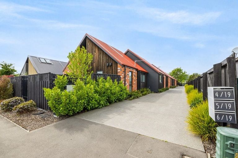 Photo of property in 4/19 Rutherford Street, Woolston, Christchurch, 8023